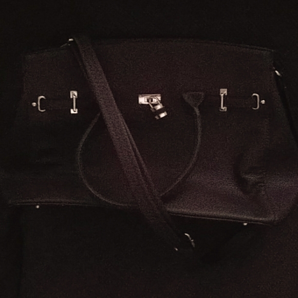 Large purse - Picture 1 of 2
